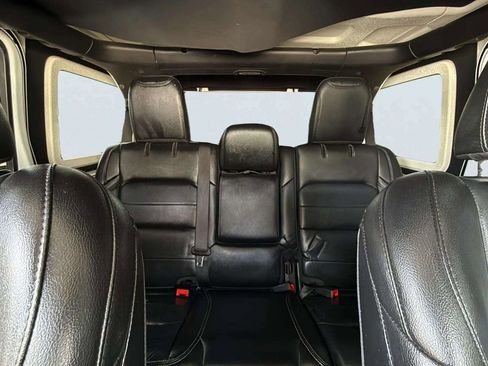 Used 2019 Jeep Wrangler Unlimited Sahara AWD/4WD image 21