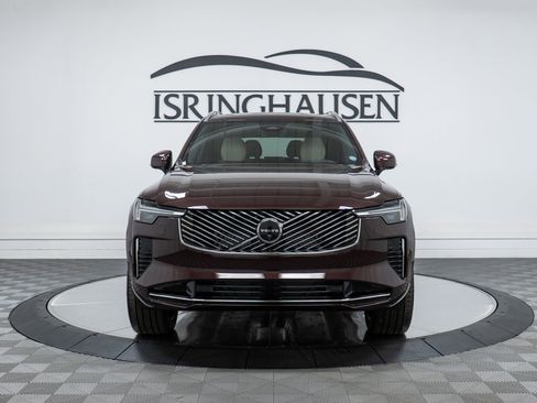 New 2026 Volvo XC90 B6 Plus w/ Protection Package image 2