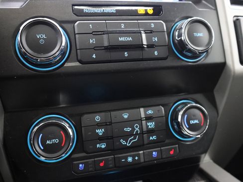 Used 2020 Ford F350 Lariat w/ Lariat Ultimate Package image 54