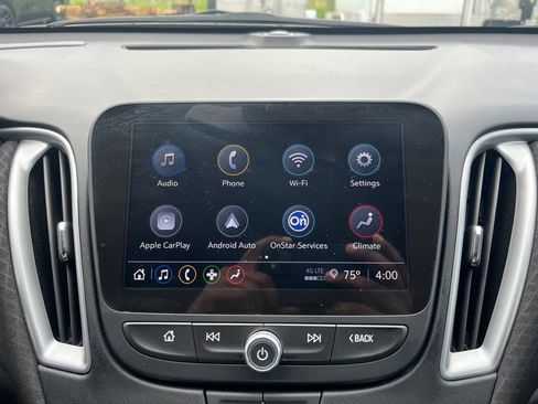 Used 2025 Chevrolet Malibu LT FWD image 16