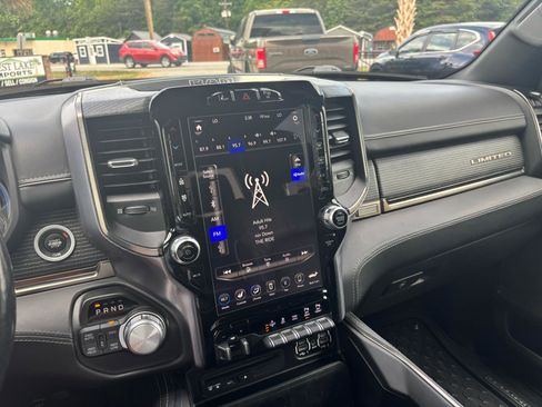 Used 2019 RAM 1500 Limited AWD/4WD image 46