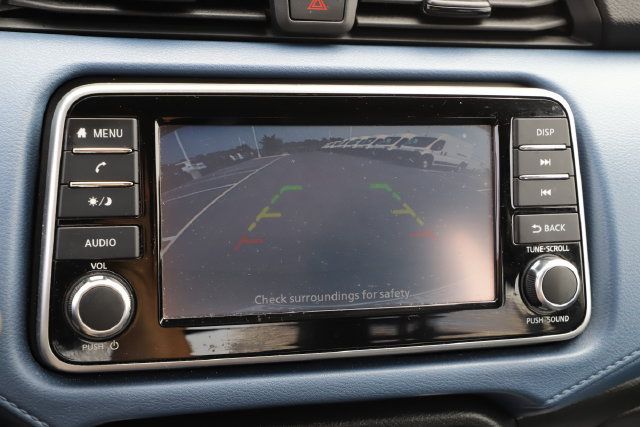 Used 2025 Nissan Versa SV FWD image 30