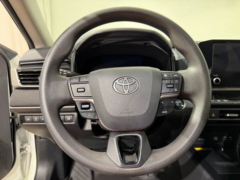 Certified 2025 Toyota Camry LE FWD image 21