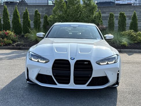 Used 2023 BMW M3 RWD image 3