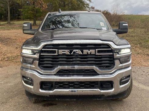 New 2025 RAM 3500 Tradesman image 32