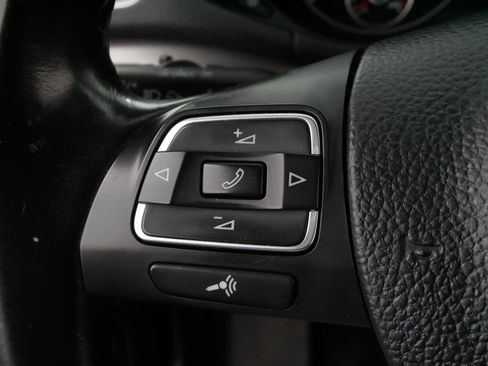 Used 2015 Volkswagen Passat 1.8T SE image 26