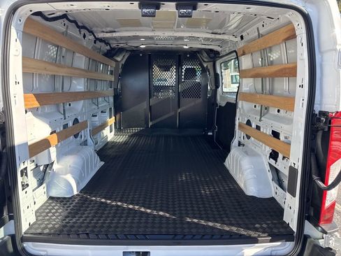 Used 2024 Ford Transit 250 Low Roof w/ Exterior Upgrade Package image 13