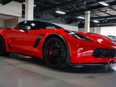 Used 2016 Chevrolet Corvette Z06 image 3