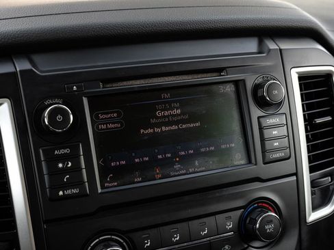 Used 2019 Nissan Titan S w/ S Utility Package image 28