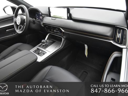 Certified 2025 MAZDA CX-70 Plug-In Hybrid w/ Premium Plus image 36