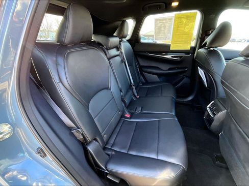 Used 2024 INFINITI QX50 Sport image 23