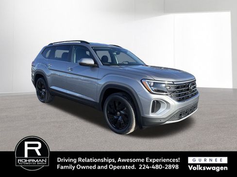 New 2026 Volkswagen Atlas SE AWD/4WD image 2