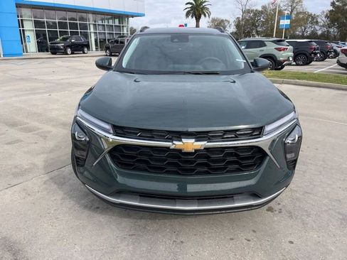 New 2026 Chevrolet Trax LT w/ Driver Confidence Package image 10