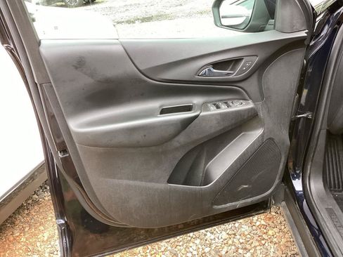 Used 2020 Chevrolet Equinox LT FWD image 12