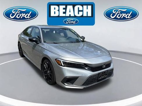 Used 2023 Honda Civic Sport image 1