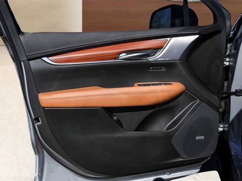 Used 2023 Cadillac XT5 Premium Luxury w/ Technology Package image 25