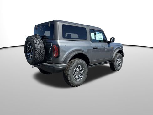 New 2025 Ford Bronco Badlands image 6