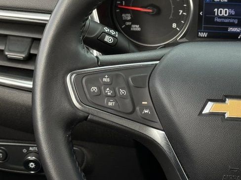 Used 2020 Chevrolet Equinox LT image 14