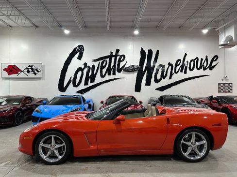 Used 2012 Chevrolet Corvette Convertible w/ 3LT Preferred Equipment Group RWD image 26