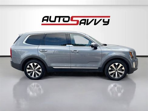 Used 2022 Kia Telluride EX w/ EX Premium Package image 9