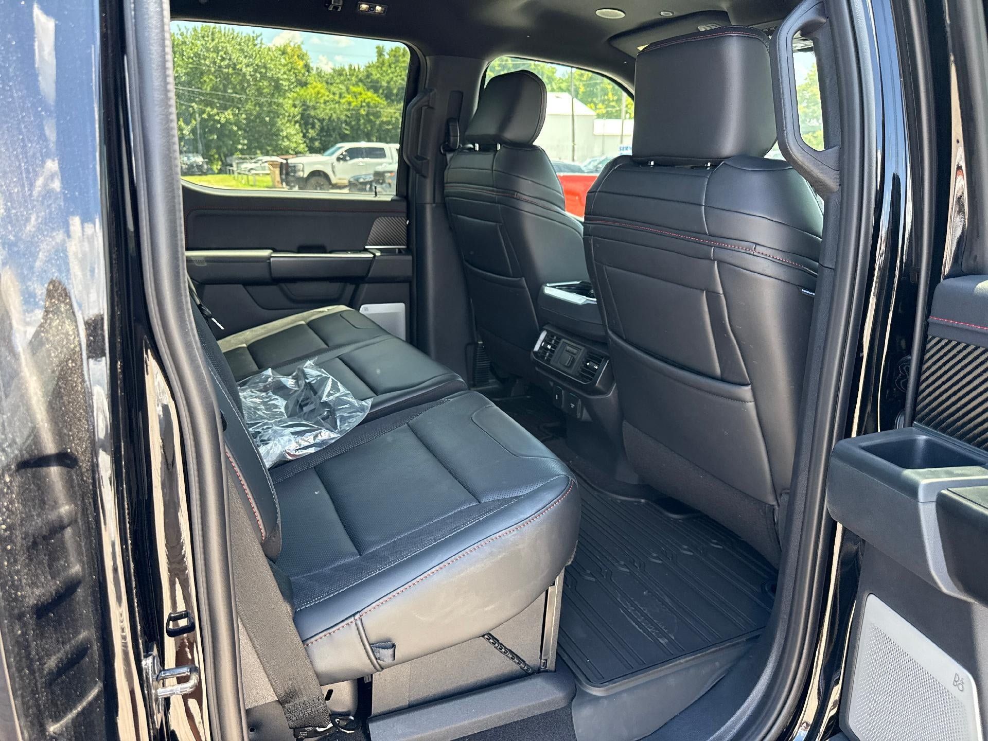 New 2025 Ford F150 Raptor AWD/4WD image 13