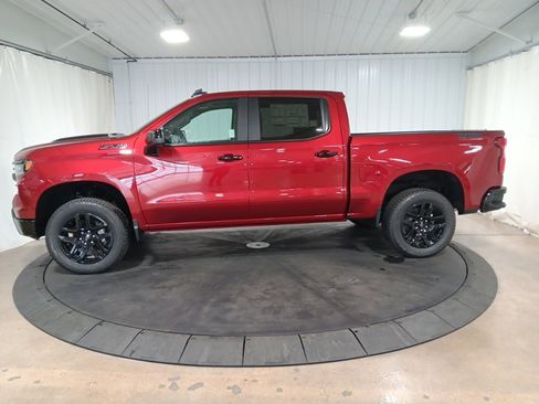 New 2026 Chevrolet Silverado 1500 LT Trail Boss w/ Convenience Package II image 2