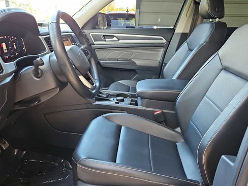 Used 2022 Volkswagen Atlas SEL R-Line image 16