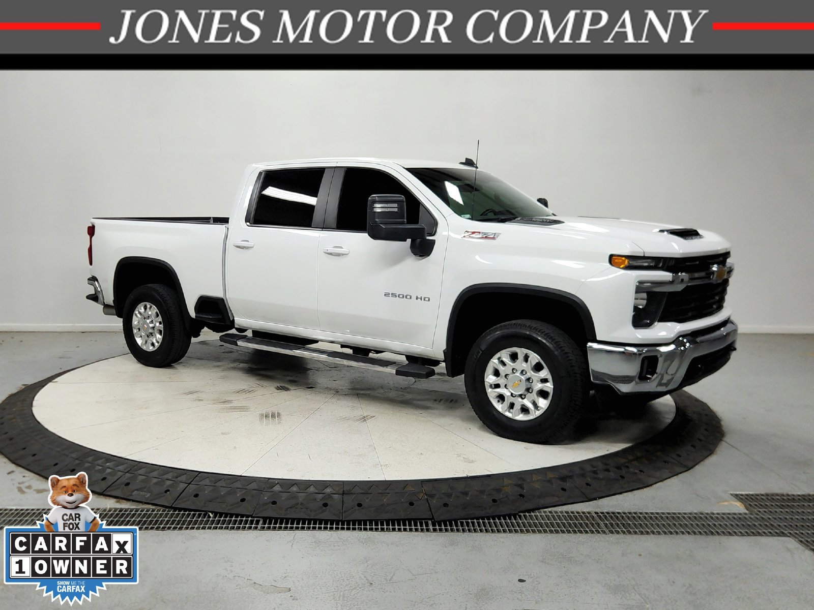 Used 2025 Chevrolet Silverado 2500 LT AWD/4WD image 1