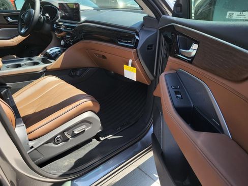 New 2026 Acura MDX w/ Advance Package image 9