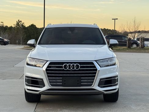 Used 2019 Audi Q7 3.0T Premium Plus w/ Premium Plus Package image 2