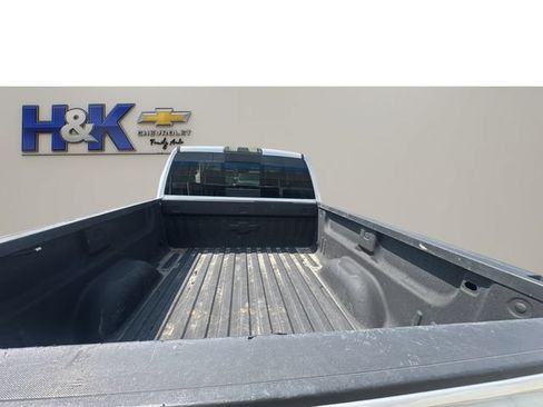 Used 2015 Chevrolet Silverado 2500 High Country w/ High Country Premium Package AWD/4WD image 17