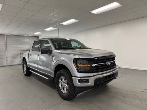Used 2025 Ford F150 XLT w/ Equipment Group 301A Standard AWD/4WD image 3