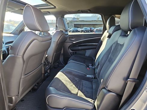 Used 2019 Acura MDX A-Spec image 10