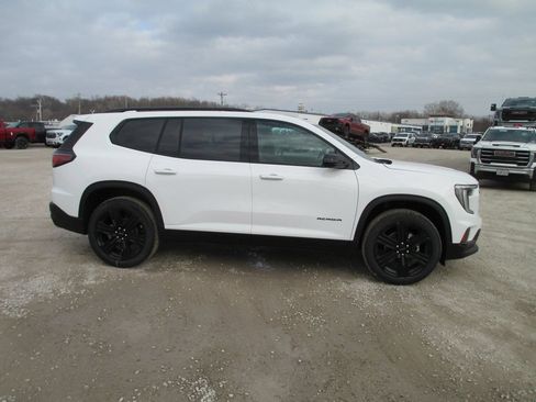 New 2026 GMC Acadia Elevation w/ Black Edition AWD/4WD image 3