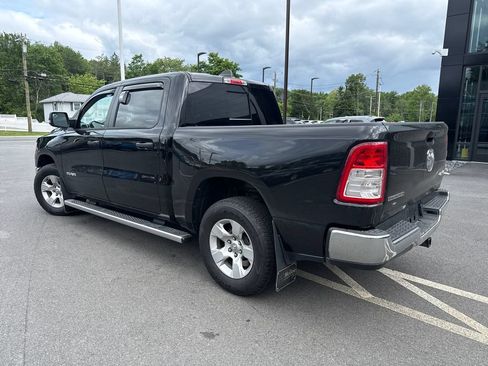 Used 2024 RAM 1500 Big Horn AWD/4WD image 3