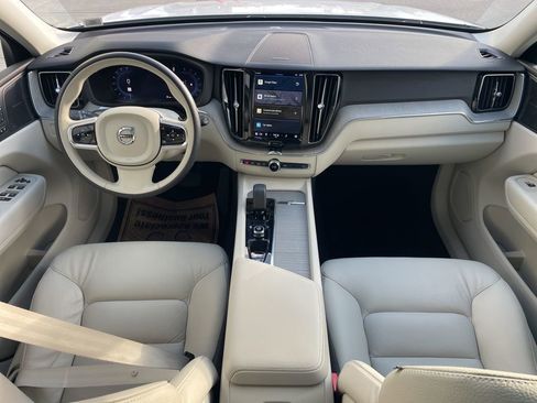 Certified 2023 Volvo XC60 B5 Plus w/ Climate Package image 25