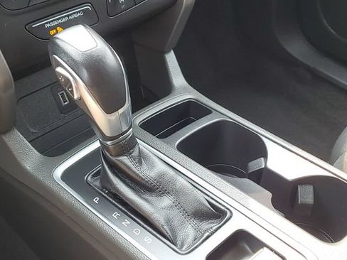 Used 2018 Ford Escape SEL FWD image 19