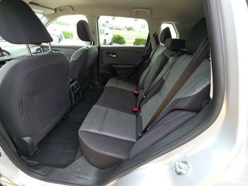 Used 2023 Nissan Rogue SV FWD image 23