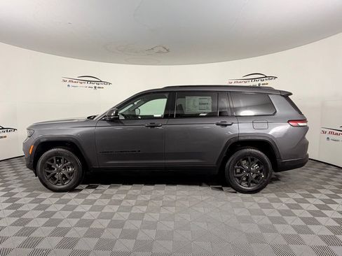 New 2025 Jeep Grand Cherokee L Laredo AWD/4WD image 4