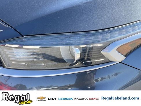 Used 2022 Kia Forte LXS image 7