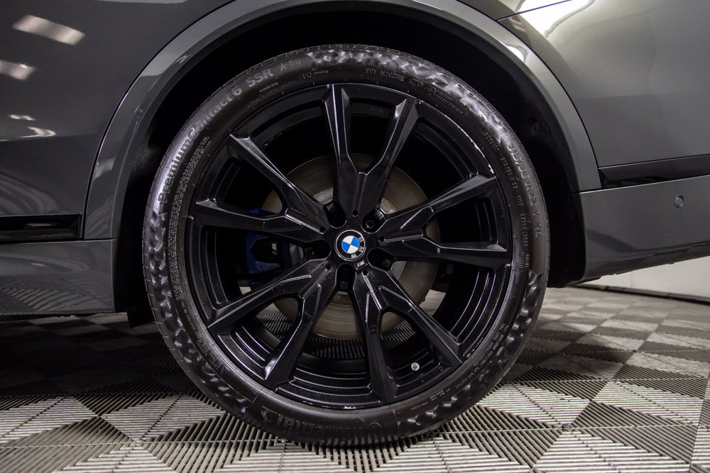 Used 2024 BMW X7 M60i AWD/4WD image 44