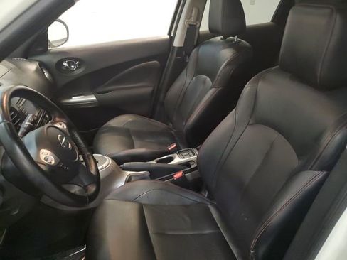 Used 2011 Nissan Juke SL image 9