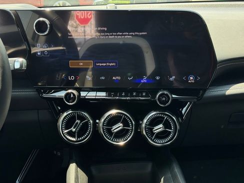 New 2025 Chevrolet Blazer EV LT image 19