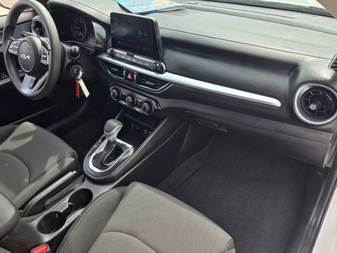 Used 2023 Kia Forte LXS image 16