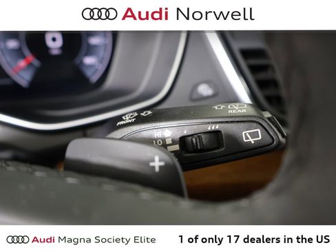Used 2023 Audi Q5 2.0T Premium Plus w/ Premium Plus Package AWD/4WD image 29