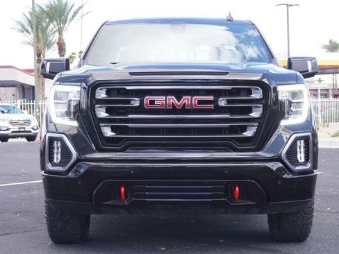 Certified 2022 GMC Sierra 1500 AT4 w/ AT4 Premium Package image 5