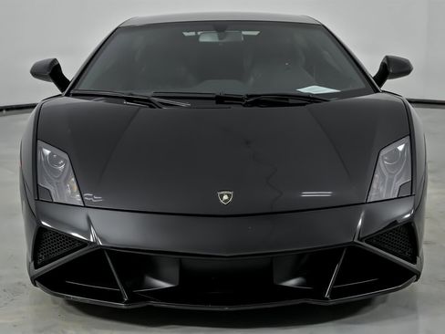Used 2013 Lamborghini Gallardo LP 560-4 image 5