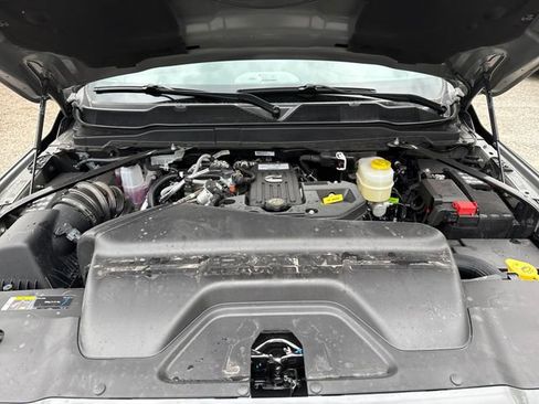 New 2026 RAM 2500 Laramie AWD/4WD image 29