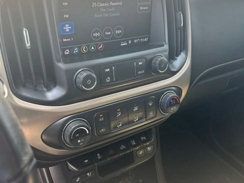 Certified 2022 GMC Canyon Denali RWD image 8