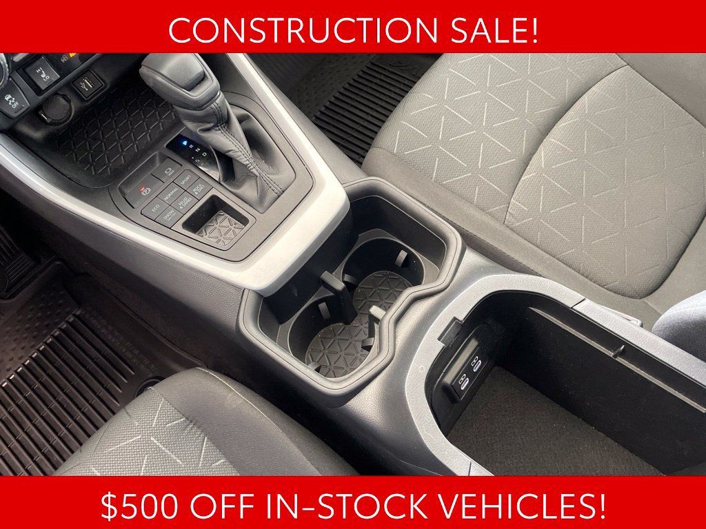 Used 2023 Toyota RAV4 XLE w/ Convenience Package AWD/4WD image 10